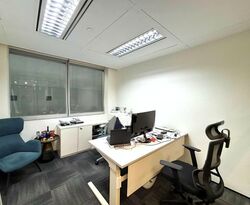 Odeon Towers (D7), Office #594026471